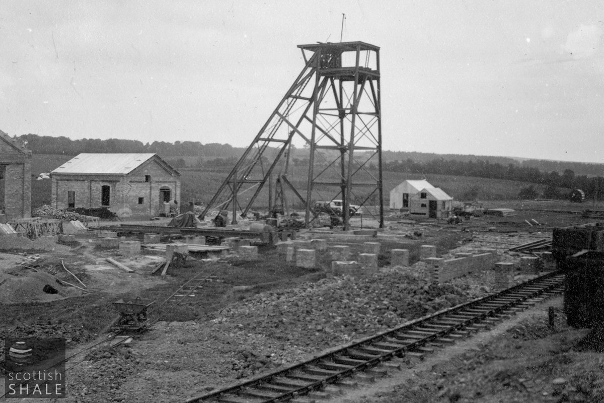 (BP Archives 19800-025).jpg