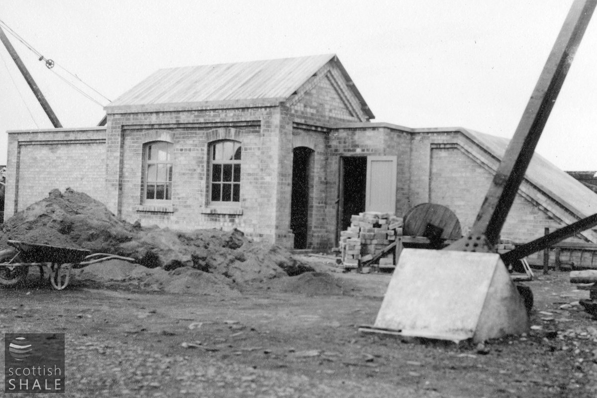 (BP Archives 19800-032).jpg