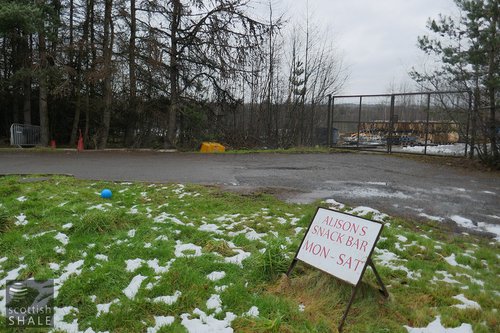Back entrance to the Shin Etsu site, and once part of the golf course. Sadly Alison and her generously-filled bacon rolls were absent that day.