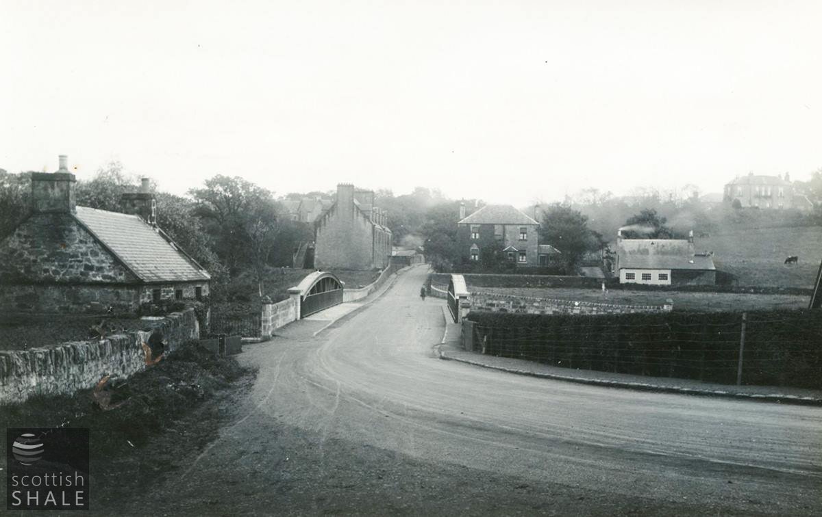 F19017-04.jpg