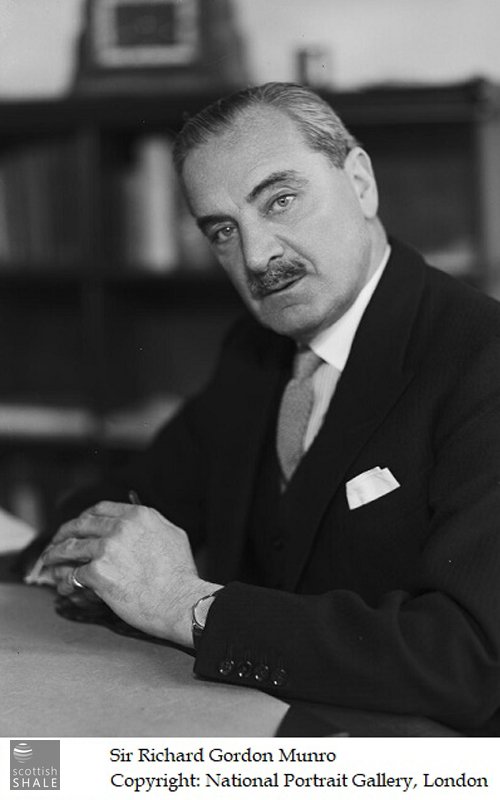 Munro Sir-Richard-Gordon.jpg