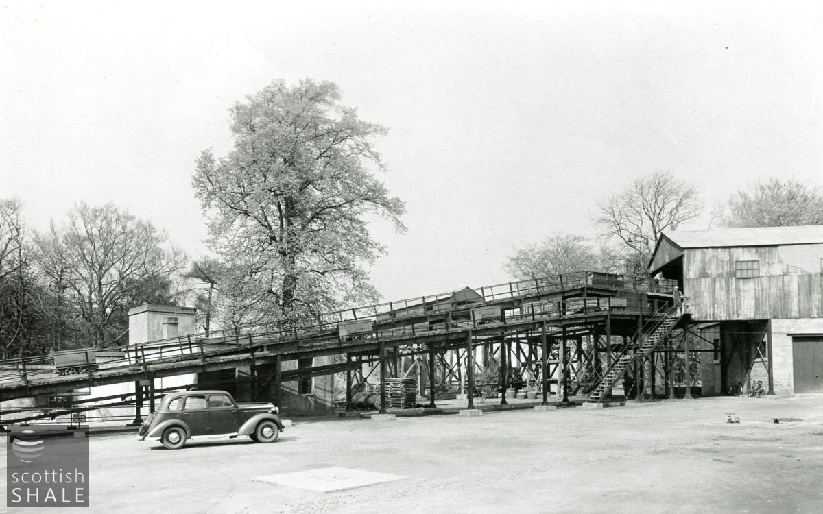 R10-00241.jpg