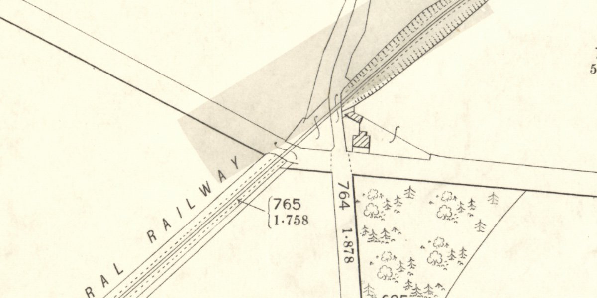 Race road crossing.jpg